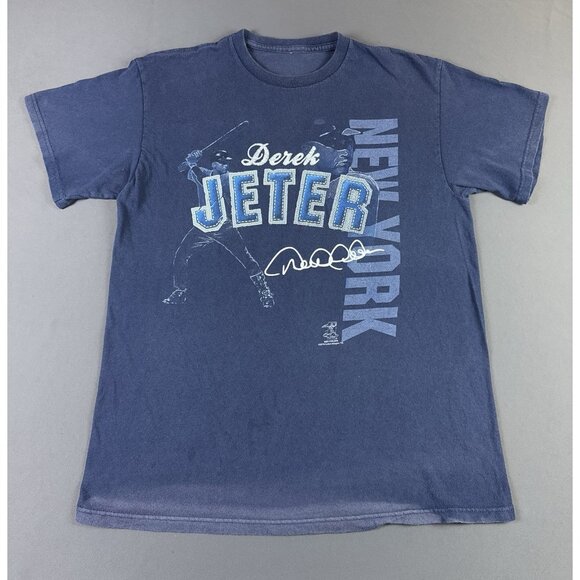Rare Vintage Y2K Derek Jeter New York Yankees Baseball MLB Art Faded Tee - Picture 1 of 8